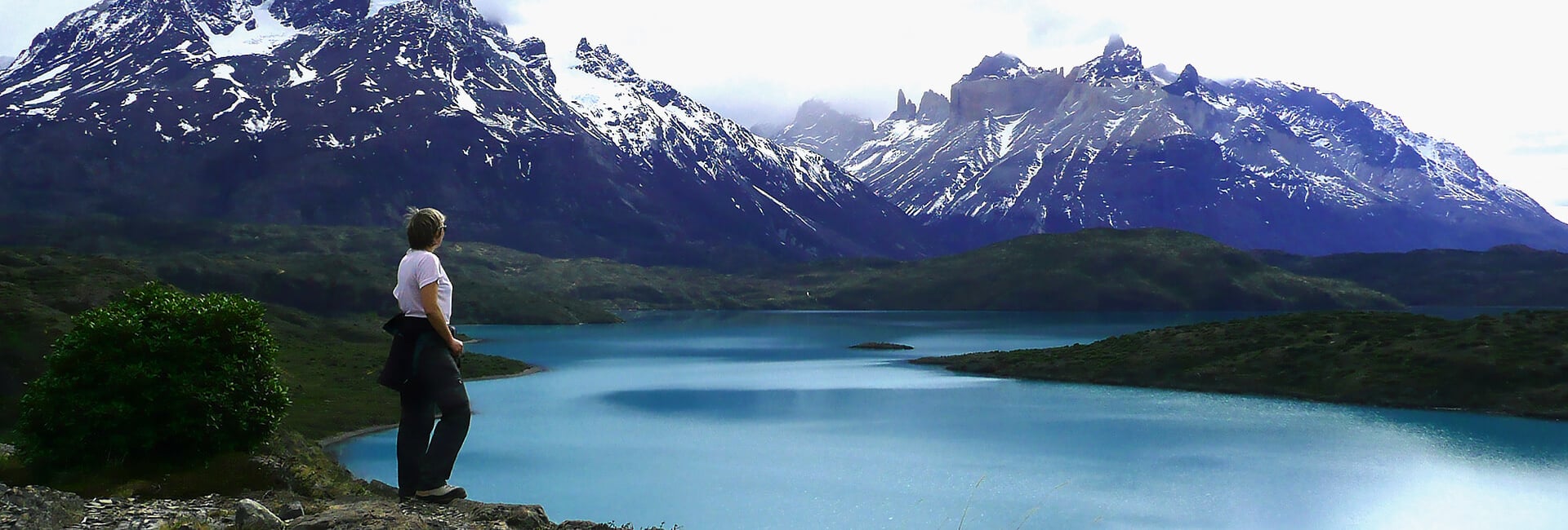 Lago Pehoe and Los Cuernos, the Horns