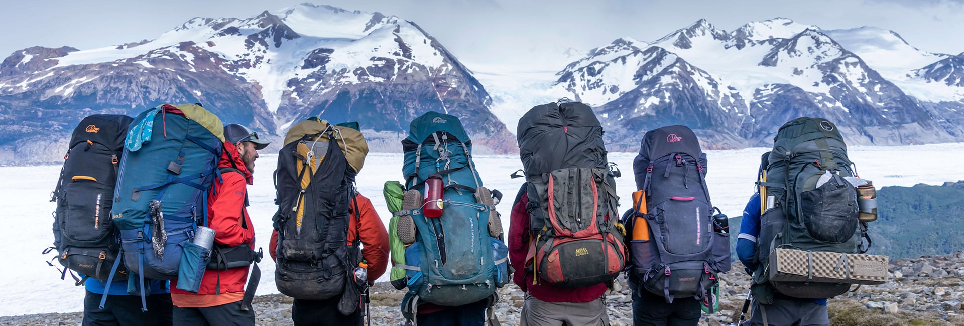 Porter team Torres del Paine O Trek
